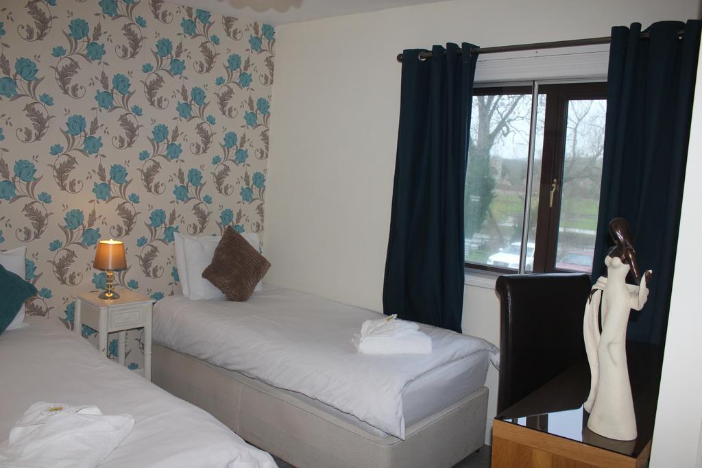 The Swan At Stoford Hotel Stapleford  Luaran gambar