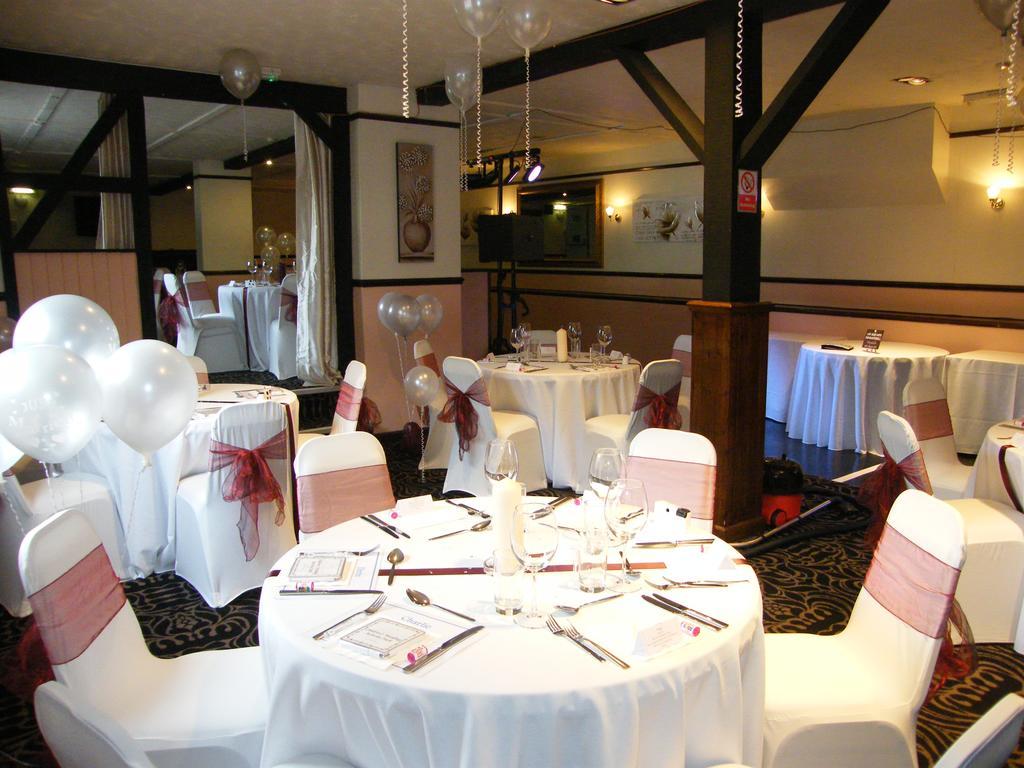 The Swan At Stoford Hotel Stapleford  Luaran gambar