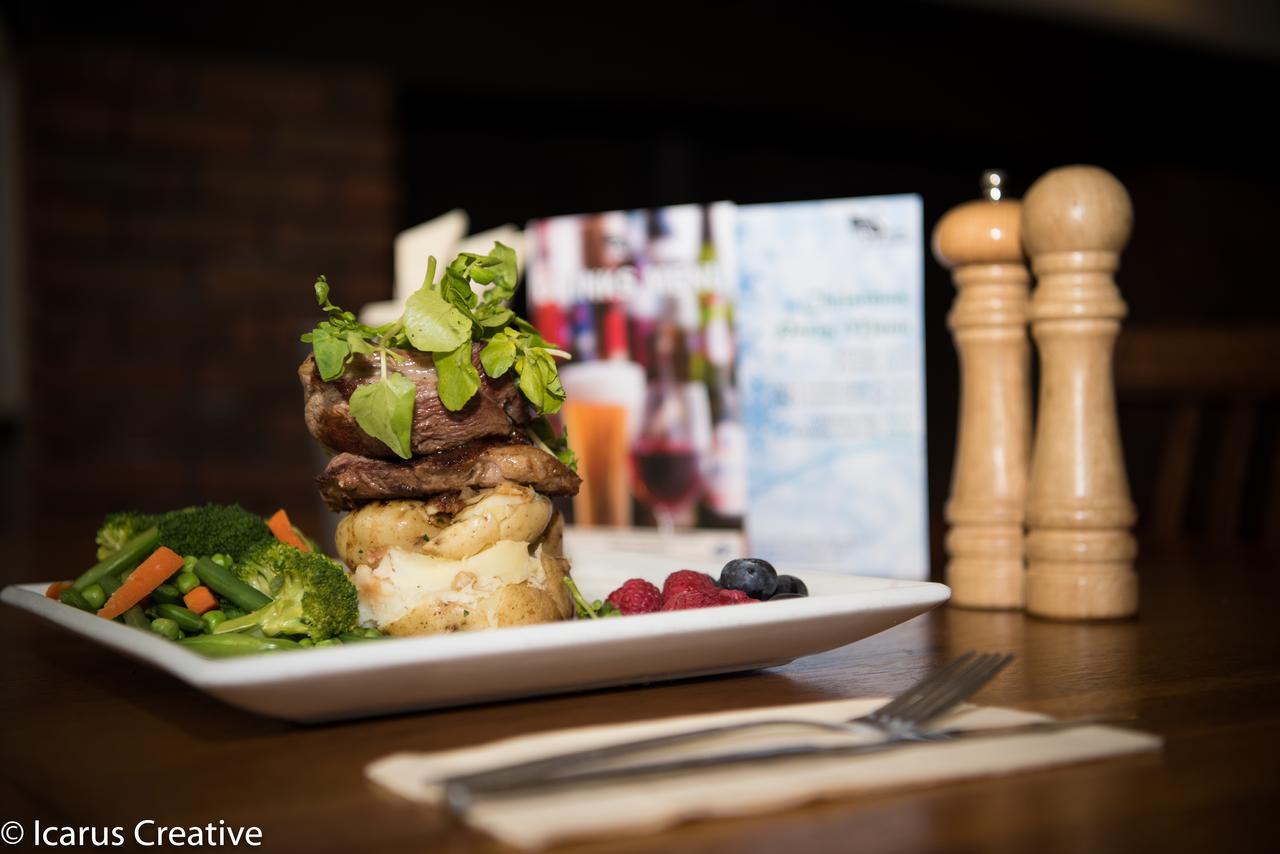 The Swan At Stoford Hotel Stapleford  Luaran gambar
